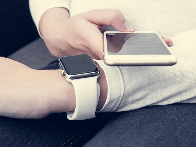 iphone, 6s, plus, iwatch, apple, white, screen, mock, up, woman, hand, use, smartphone, phone, clock, watch, smart, girl, device, mobile, young, people, lifestyle, using, app, touch, social, person, technology, message, business, texting, telephone, marketing, template, design, smart phone, gadget, iwatch, iwatch, iwatch, smart phone, smart phone, smart phone, smart phone, smart phone. Comparing daily habits with naturally infrequent app use
